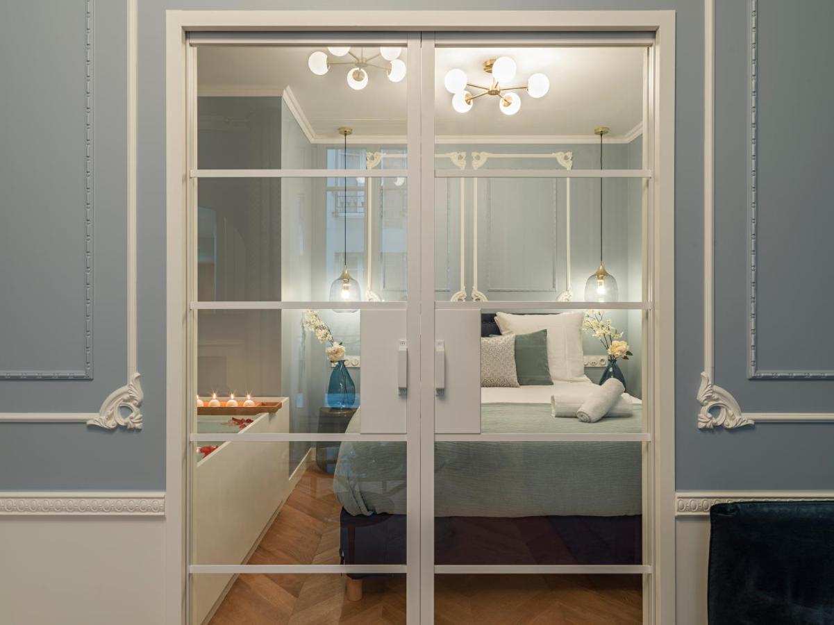 The Pompadour Suite Paris Exterior foto